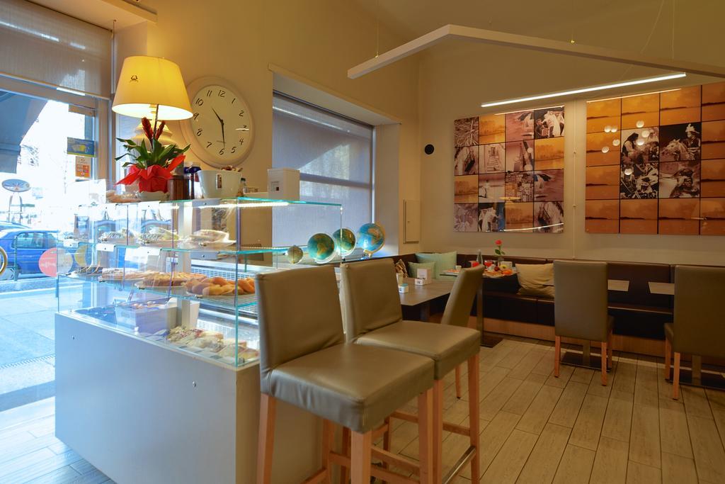 Maison B Bed and Breakfast Turin Exteriör bild
